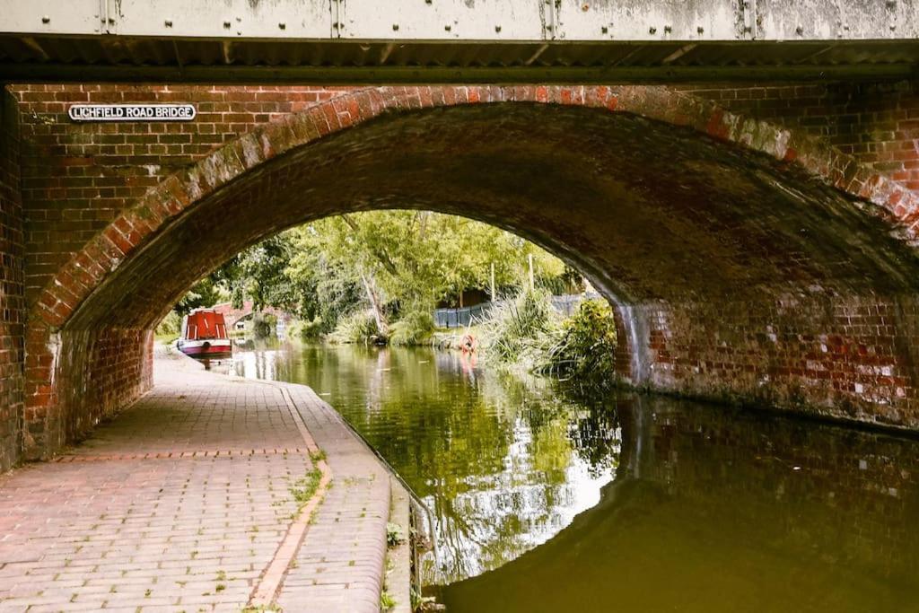 Hidden Gem Canal Facing Retreat With Lovely Walks Hopwas Экстерьер фото